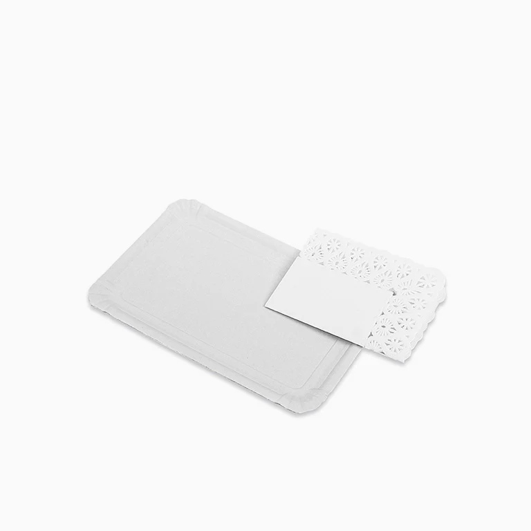 Bandeja Rectangular Cartón 14 x 21 cm Blanco con Blonda
