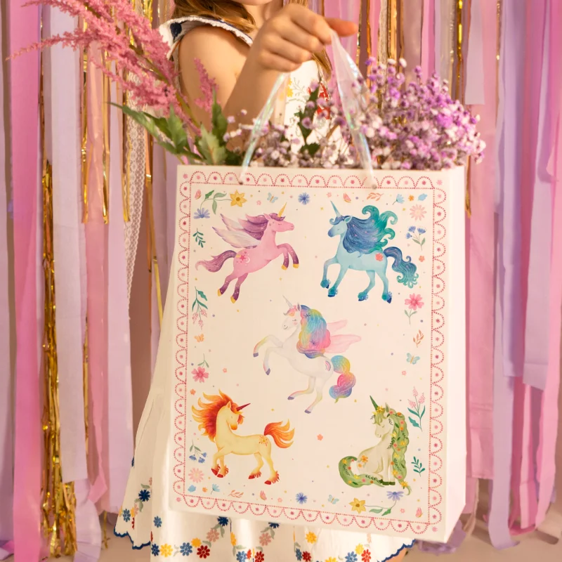 Bolsas Regalo Cartón Mediana 26 x 10 x 32 cm Unicornios Mágicos - Image 3