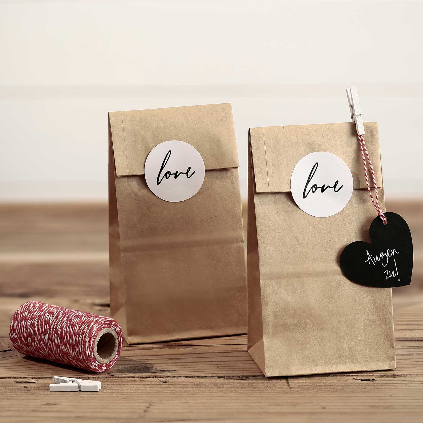 Bolsas Regalo Papel Kraft con Pegatinas Love - Image 2
