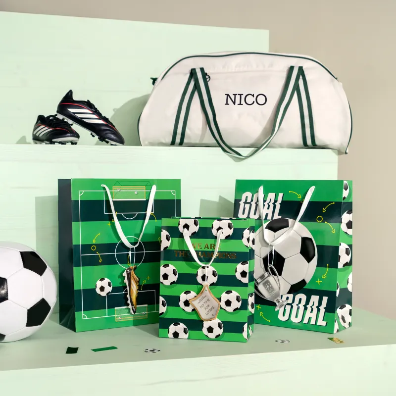 Bolsas Regalo Mediana Cartón 26 x 10 x 32 cm Fútbol - Image 2