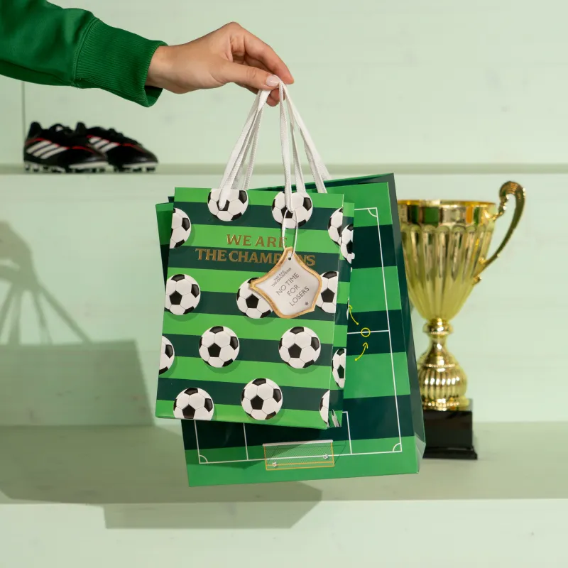 Bolsas Regalo Mediana Cartón 26 x 10 x 32 cm Fútbol - Image 3