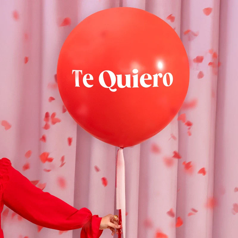 Globo Jumbo 60 cm Rojo Telas Corazón Personalizado Vinilo Blanco - Image 3