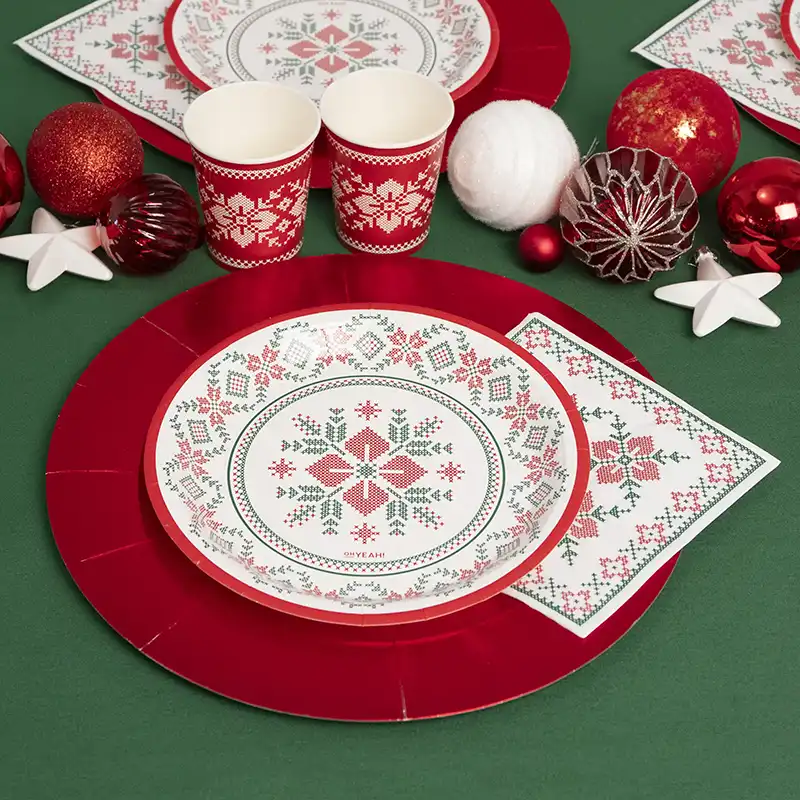Kit Mesa Basic Navidad 6 Personas Bordado Jacquard 48 piezas - Image 3