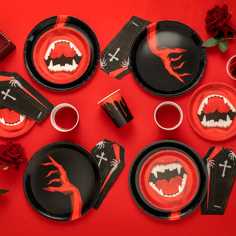 Kit Mesa Basic Vampiros 6 Personas 42 piezas - Image 2