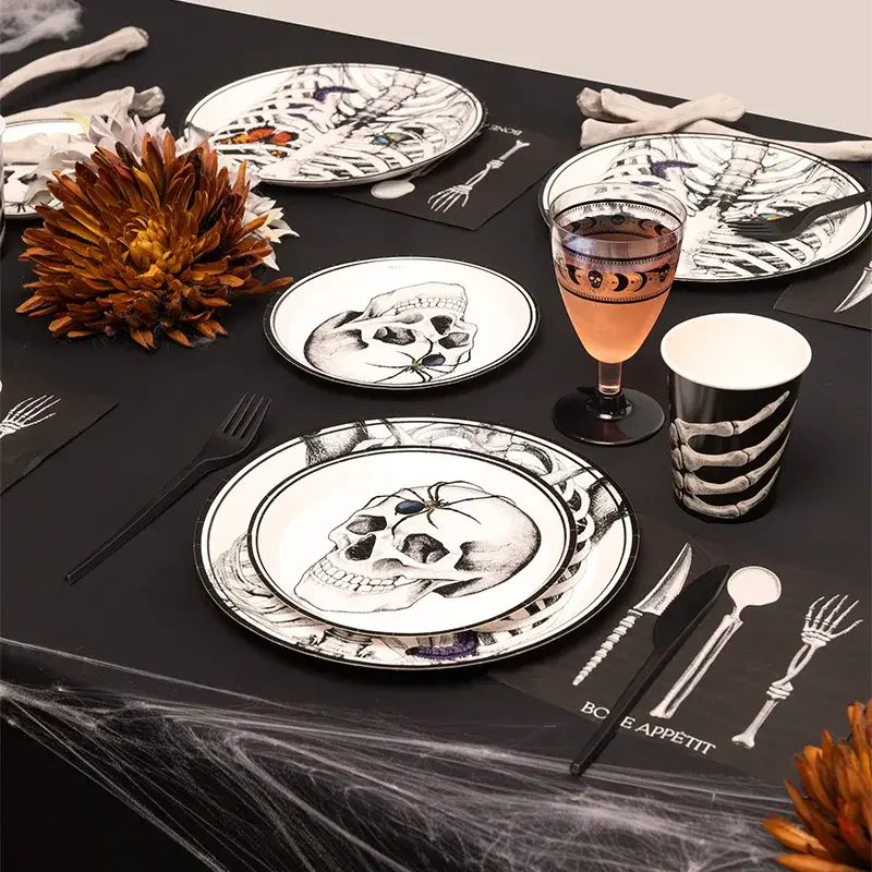 Kit Mesa Premium Calavera 12 Personas 90 piezas - Image 2