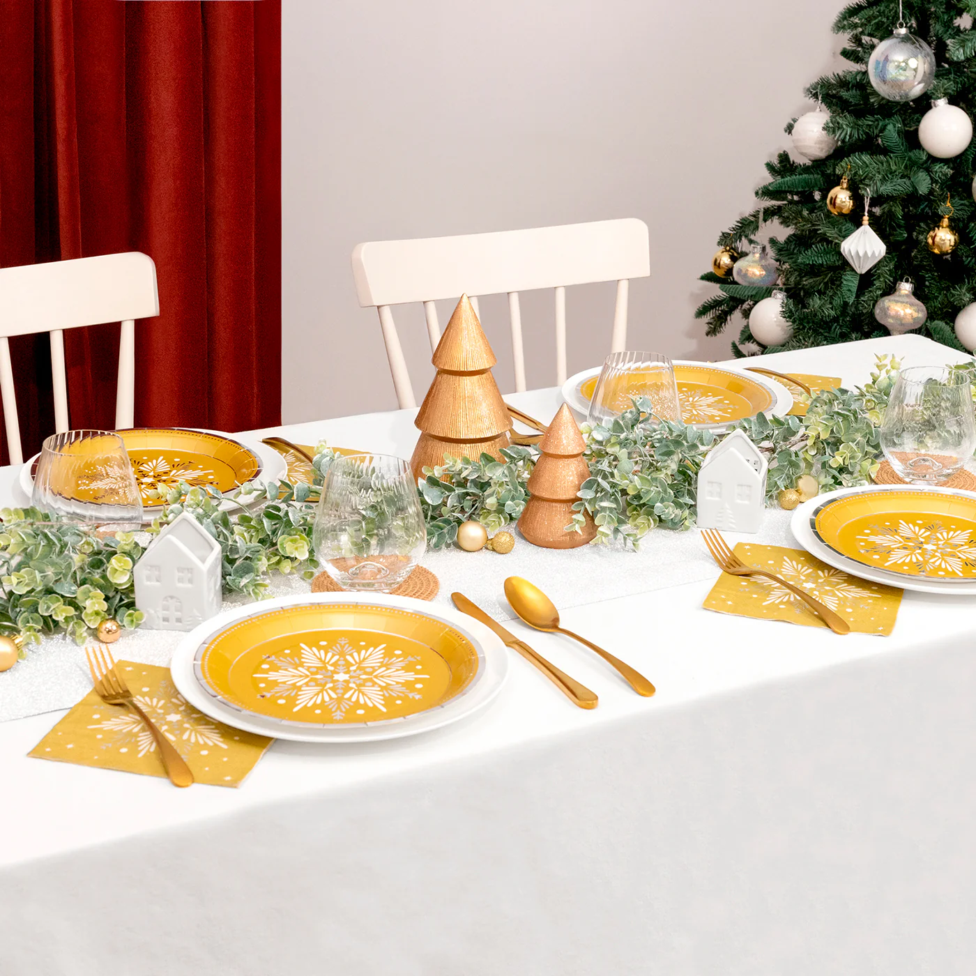 Plato Cartón Llano Postre Navidad Ø 18 cm Copo de Nieve Dorado y Blanco - Image 6