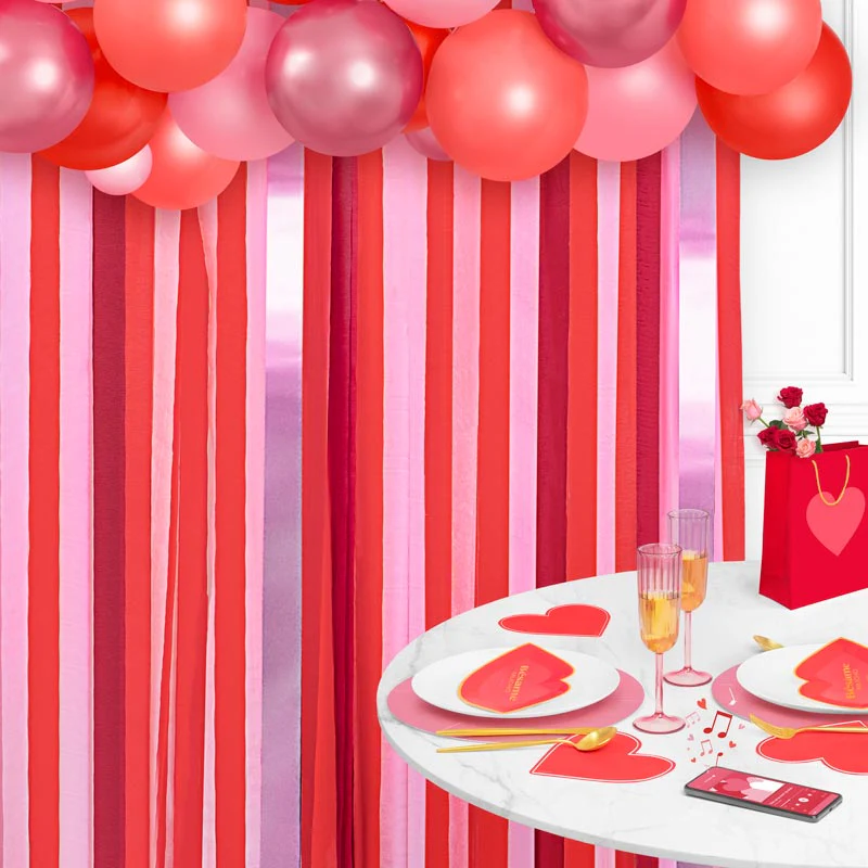 Set Arco Globos Látex y Cortina Papel San Valentín - Image 2
