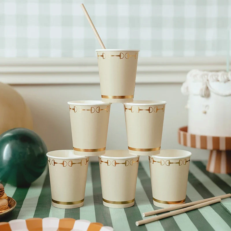 Vaso Cartón 220 cc Beige Herraduras Doradas